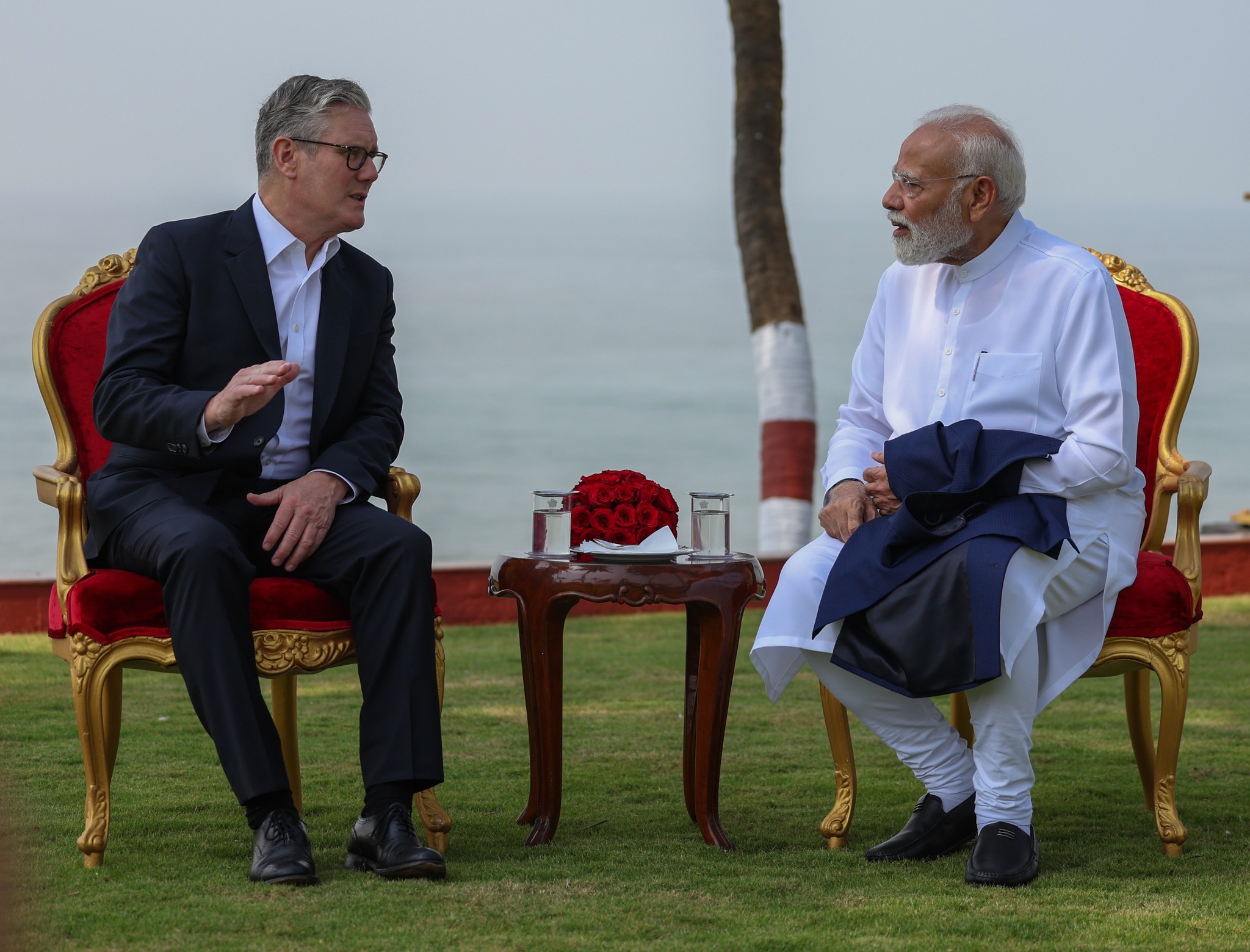 भारत-ब्रिटेन रक्षा साझेदारी का नया अध्याय: हल्के मल्टी-रोल मिसाइल समझौता