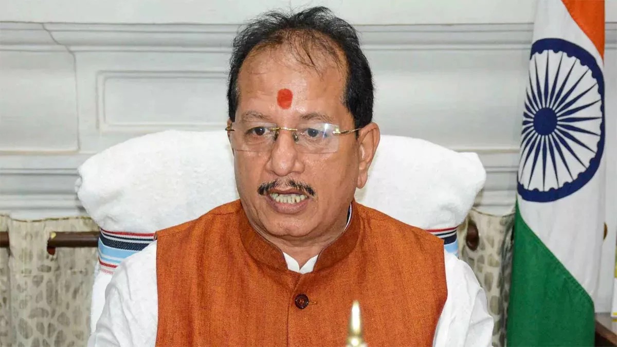 बिहार की सियासत में नई हलचल: सीएम की रेस पर तेज़ हुई चर्चा, डिप्टी सीएम विजय सिन्हा ने ‘बड़े भाई’ को लेकर तोड़ी चुप्पी